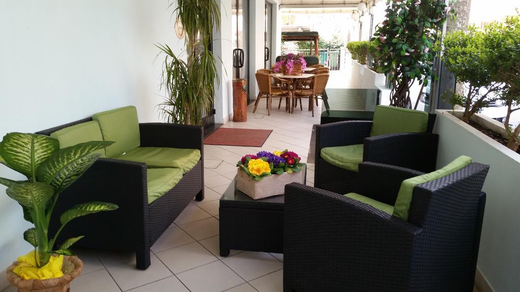 Hotel Santini Rimini Esterno foto